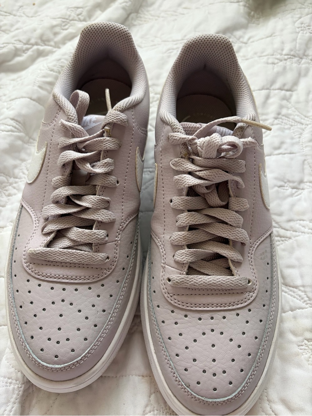 Nike  women Low-Top Sneakers in Light lavender